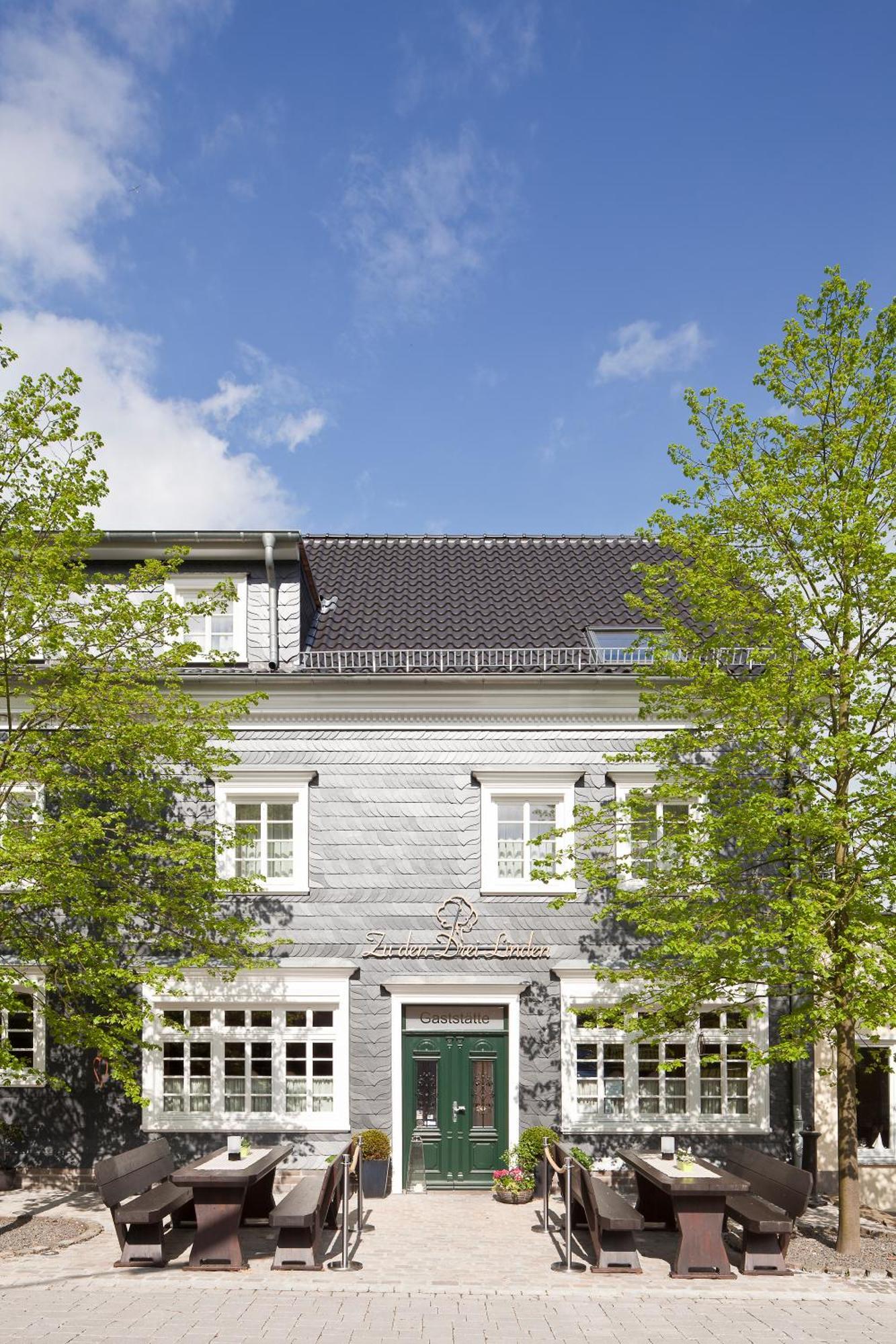 Hotel Zu Den Drei Linden à Wermelskirchen Extérieur photo