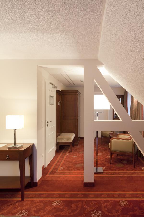 Hotel Zu Den Drei Linden à Wermelskirchen Chambre photo
